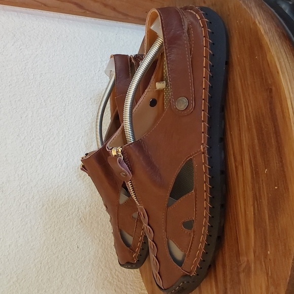 Men\'s Brown Leather Fisherman Sandal Shoes Adjustable Easy On /Off Sz.13